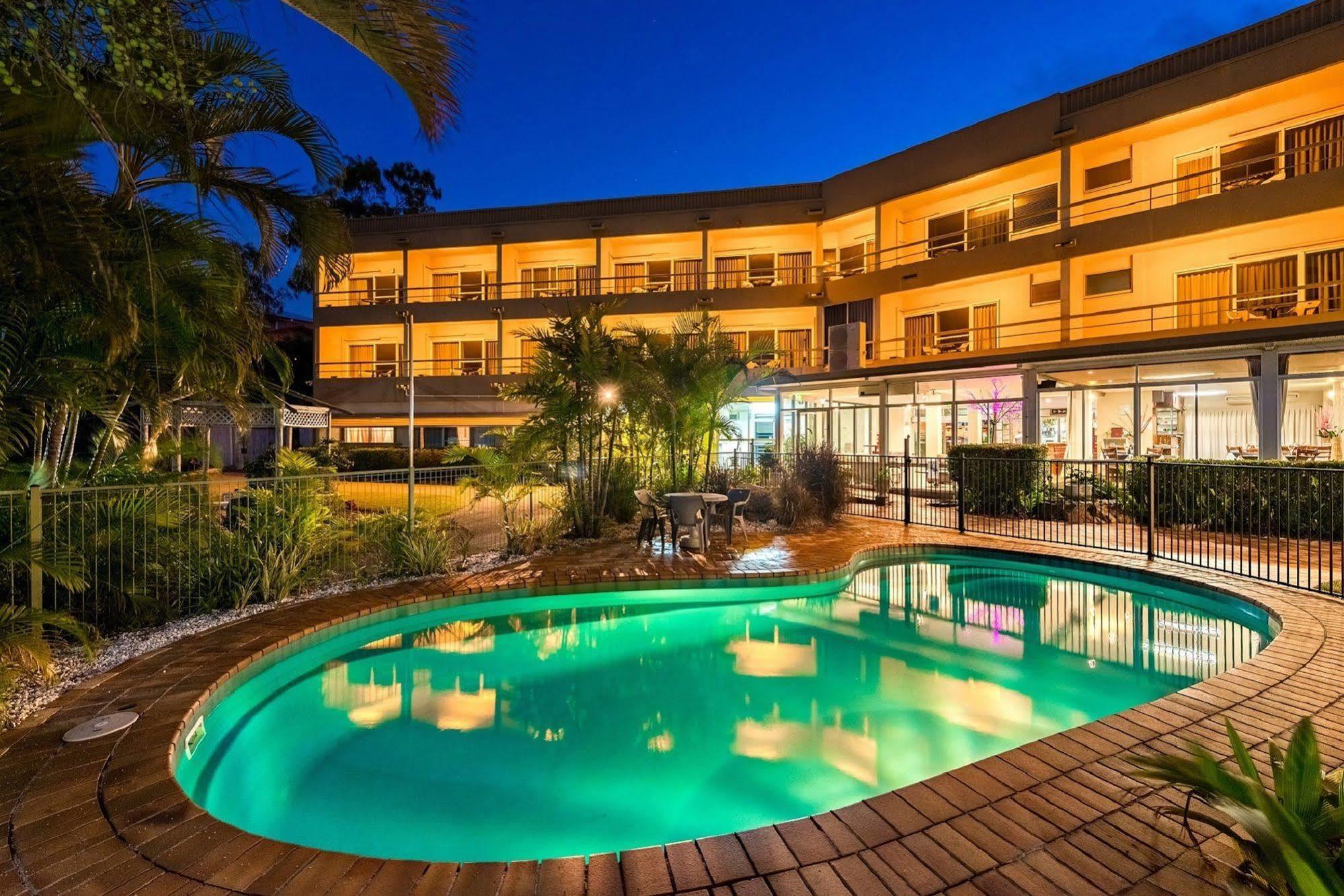 Camelot Motel Gladstone Extérieur photo
